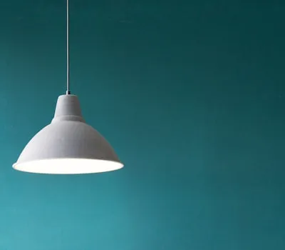 white pendant lamp